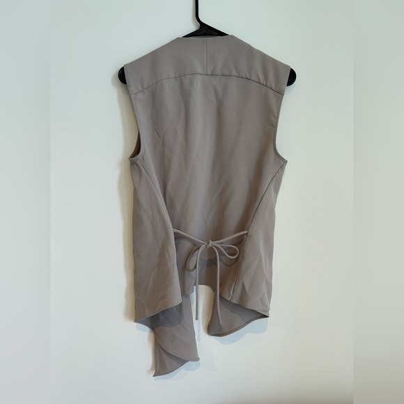 ZARA Asymmetrical Sleeveless Vest with Tie Front - Picture 13 of 13